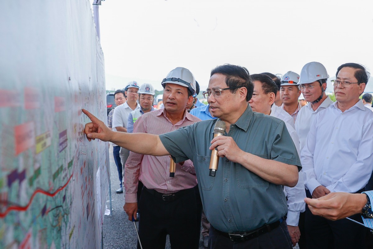 Không lùi tiến độ sân bay Long Thành, nếu chậm tiến độ thì thay người