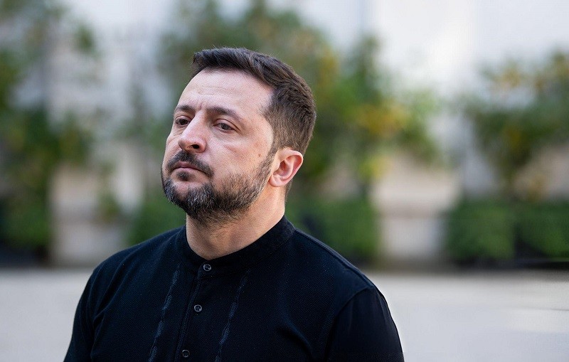 Tổng thống Zelensky tại Paris ngày 27/3. Ảnh: Getty