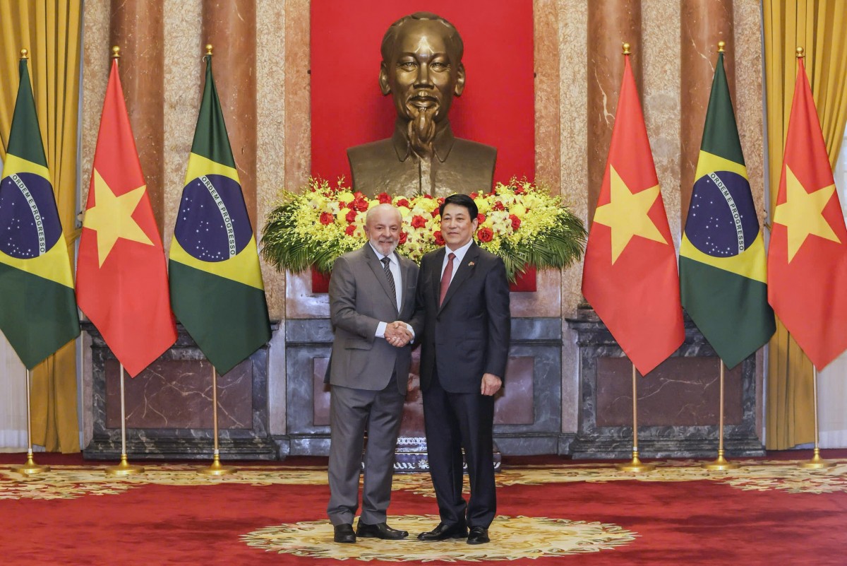 Chủ tịch nước Lương Cường chủ trì lễ đón Tổng thống Brazil