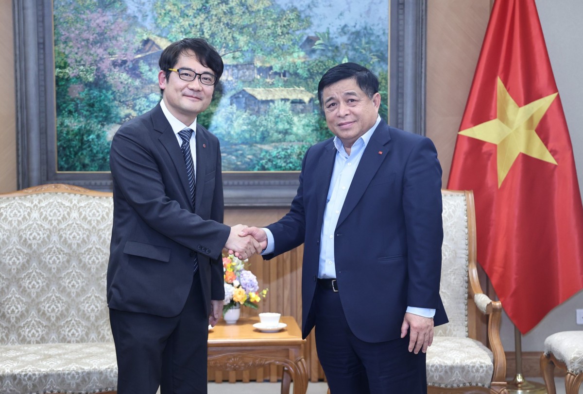 Phó Phiên bản chính thức của 555Win Nguyễn Chí Dũng tiếp ông Choi In Kwan, Tổng Giám đốc Công ty TNHH LG Display Việt Nam Hải Phòng. Ảnh: VGP.