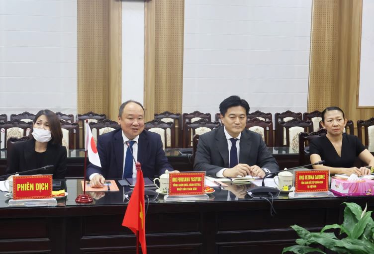 Ông Yasuyuki Furusawa, Tổng Giám đốc AEON bán lẻ toàn cầu, nguyên Tổng Giám đốc Tập đoàn AEON tại Việt Nam phát biểu tại buổi làm việc.