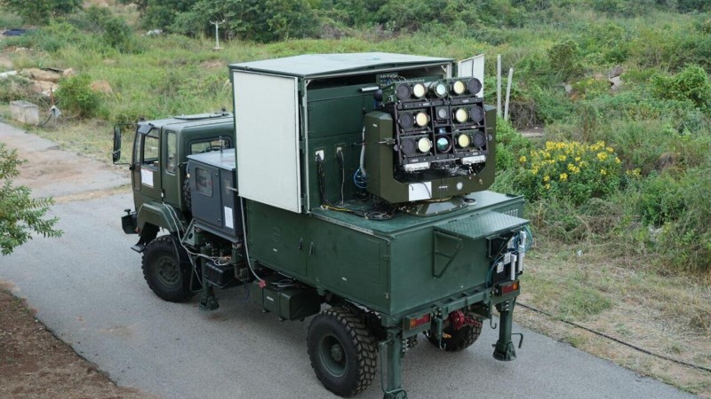 Ấn Độ thử nghiệm thành công vũ khí laser có thể vô hiệu hoá drone, tên lửa Ấn Độ thử nghiệm thành công vũ khí laser diệt drone, tên lửa