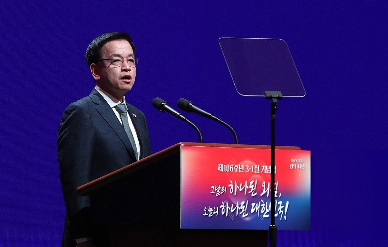 Bộ trưởng Choi Sang-mok tại Seoul ngày 1/3. Ảnh: Getty