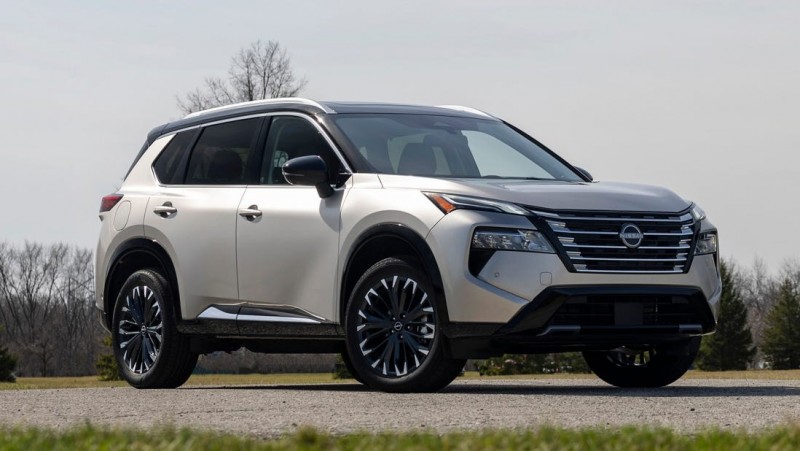 Nissan giảm sản lượng mẫu xe bán chạy nhất tại Mỹ