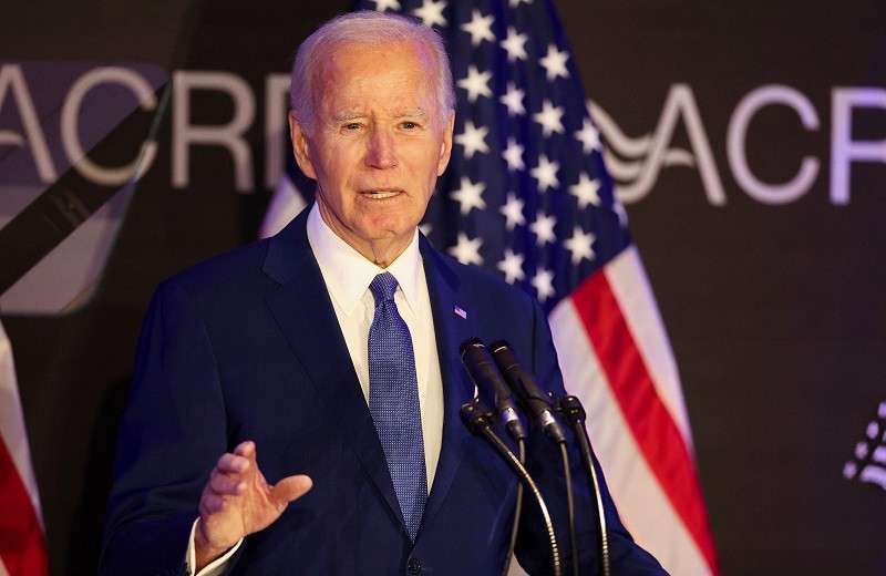 Ông Joe Biden phát biểu tại Chicago ngày 15/4. Ảnh: Getty