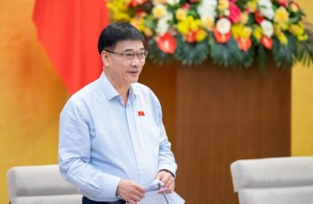 Hình thành Trung tâm tài chính quốc tế: Cần đột phá, không rập khuôn