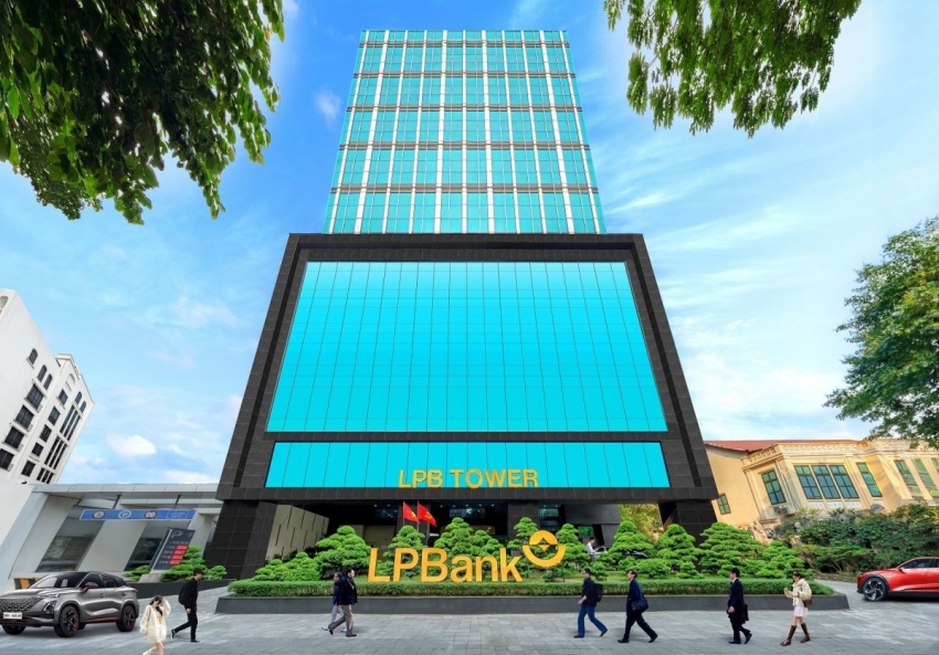 LPBank báo lãi quý 1 gần 3.200 tỷ đồng, vững vàng bứt phá