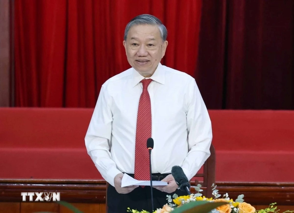 'Sáp nhập tỉnh để kích hoạt liên thông núi rừng - đồng bằng - biển đảo'