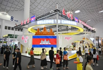 Thương mại Campuchia - Trung Quốc đạt kỷ lục trong quý đầu năm 2025