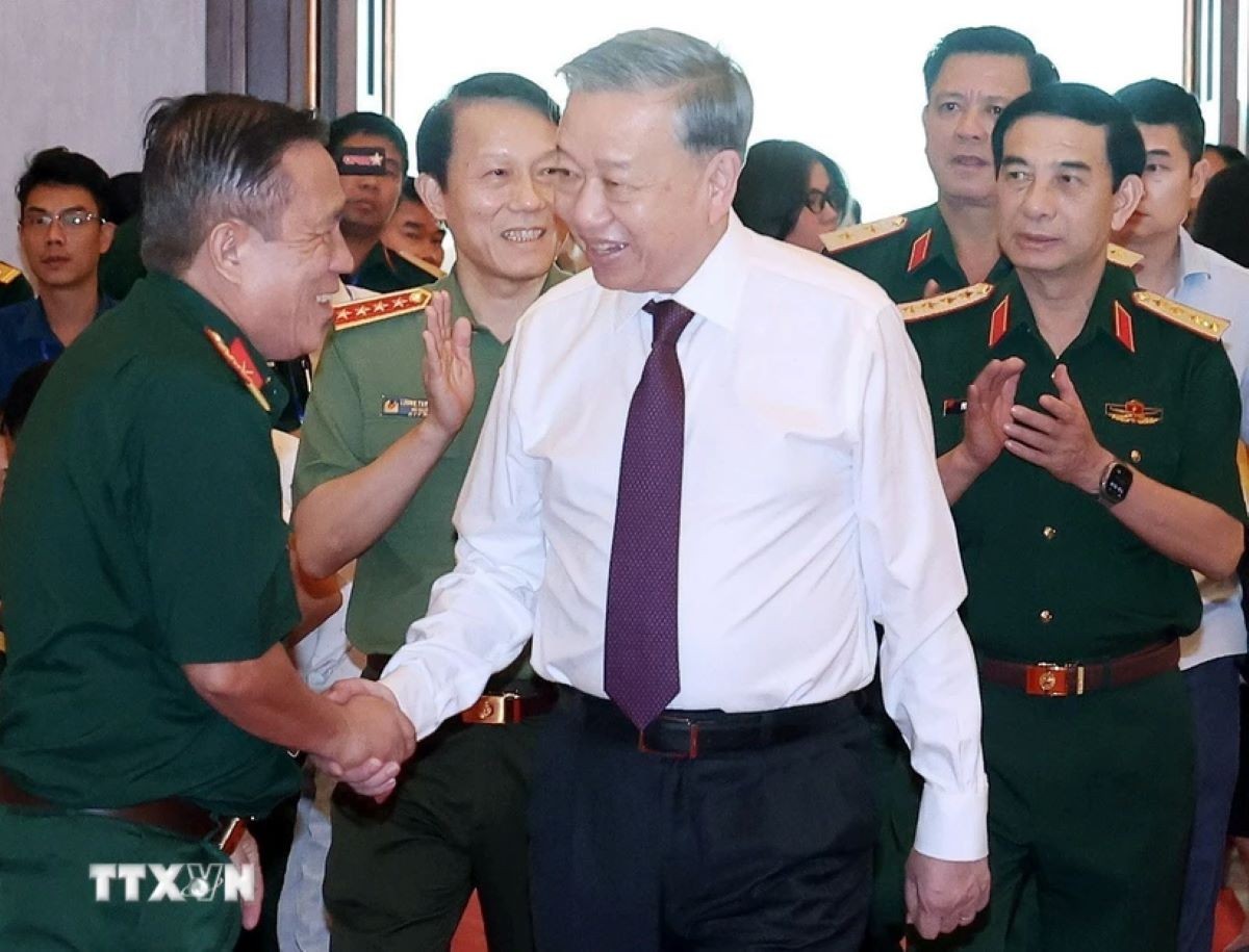 'Nhiệm vụ nâng cao tiềm lực quốc phòng - an ninh không bao giờ được lơ là'