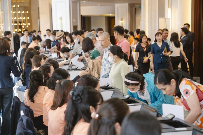 ĐHĐCĐ SHB: Hơn 1.500 cổ đông tham dự, chia cổ tức tỷ lệ 18%
