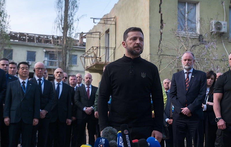 Tổng thống Zelensky tại Kiev ngày 25/4. Ảnh: Getty
