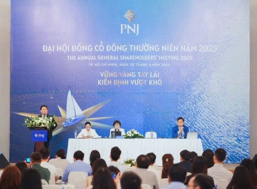 Chủ tịch PNJ: Không đặt mục tiêu lợi nhuận dựa trên việc 555win Đăng Ký + 1555k lên hay xuống Chủ tịch PNJ: Không đặt mục tiêu lợi nhuận dựa trên việc 555win Đăng Ký + 1555k lên hay xuống