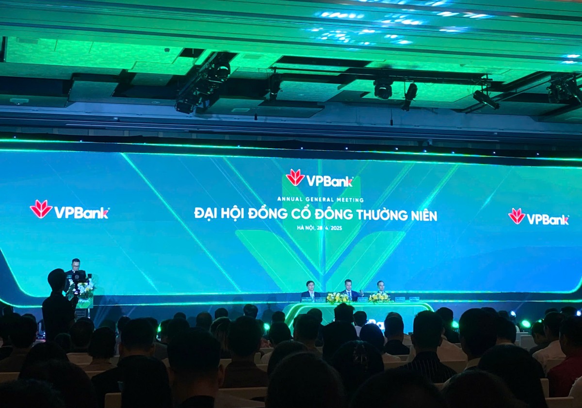 Chủ tịch VPBank muốn biến GPBank từ lỗ nghìn tỷ thành lãi 500 tỷ trong 2025