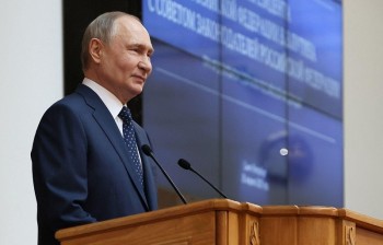 Tổng thống Nga Putin ra lệnh ngừng bắn 3 ngày tại Ukraine