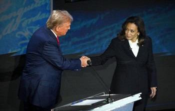 Bà Kamala Harris coi chính sách thuế của ông Trump là 