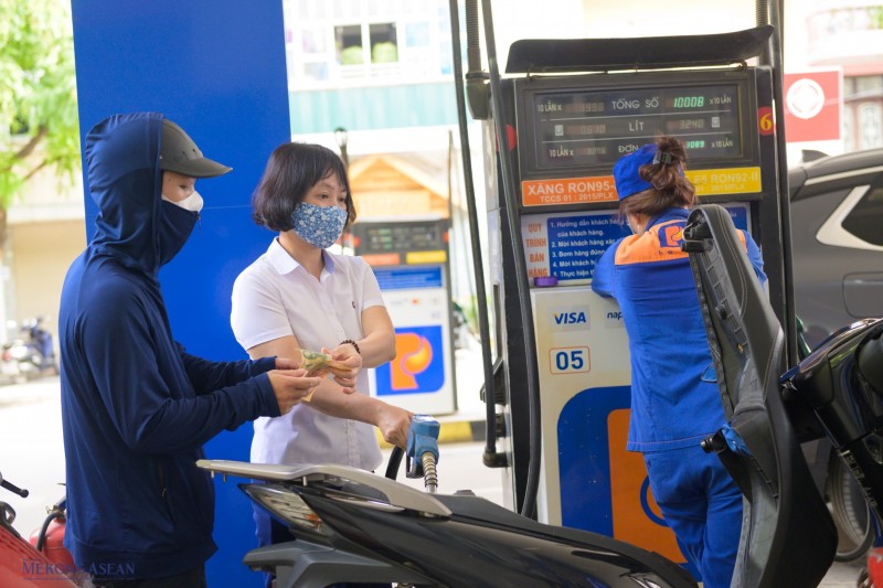 Dự báo giá xăng có thể giảm sau kỳ nghỉ lễ 30/4-1/5