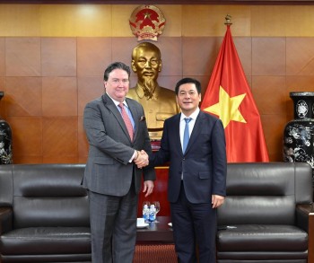Bộ trưởng Công Thương: Đề nghị Mỹ thúc đẩy hợp tác theo hướng bền vững, lâu dài