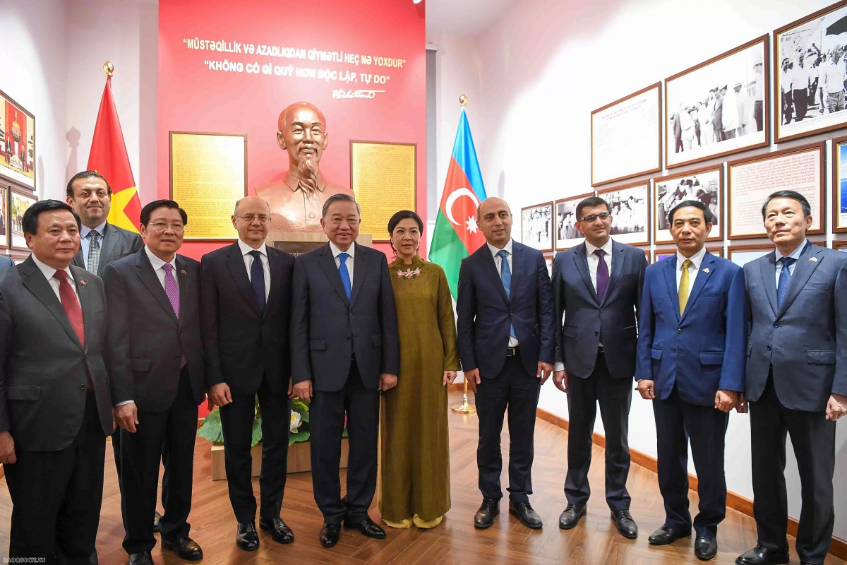 Việt Nam mong muốn tham gia đầu tư vào các mỏ tại Azerbaijan