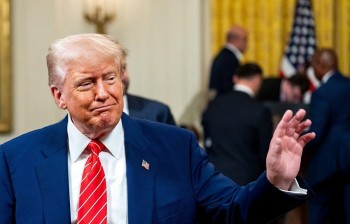 Tổng thống Trump muốn giảm 65% thuế quan đối với Trung Quốc
