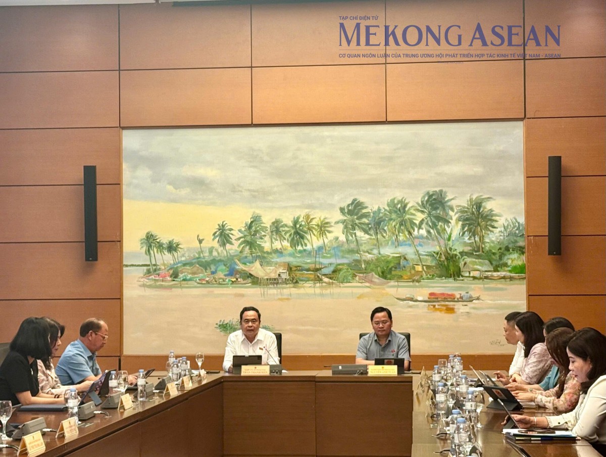 Giảm 2% thuế VAT: Nên mạnh dạn áp dụng cho tất cả các mặt hàng