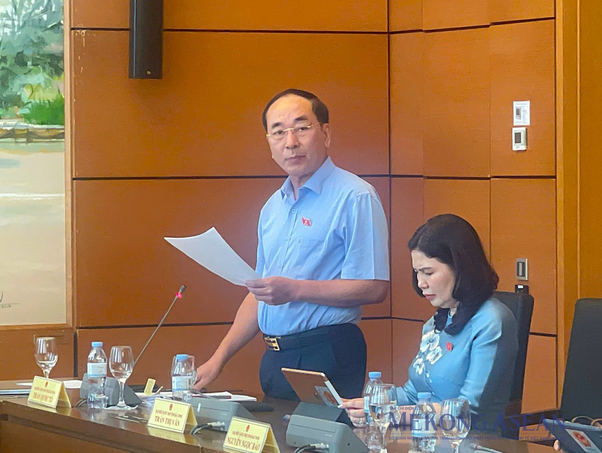 'Cần bảo vệ dữ liệu cá nhân ở cả môi trường truyền thống và điện tử' 'Cần bảo vệ dữ liệu cá nhân ở cả môi trường truyền thống và điện tử'