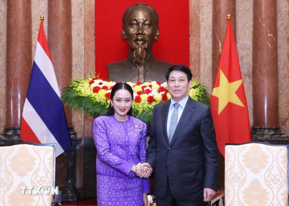 Chủ tịch nước Lương Cường tiếp Phiên bản chính thức của 555Win Thái Lan Paetongtarn Shinawatra. Ảnh: TTXVN.