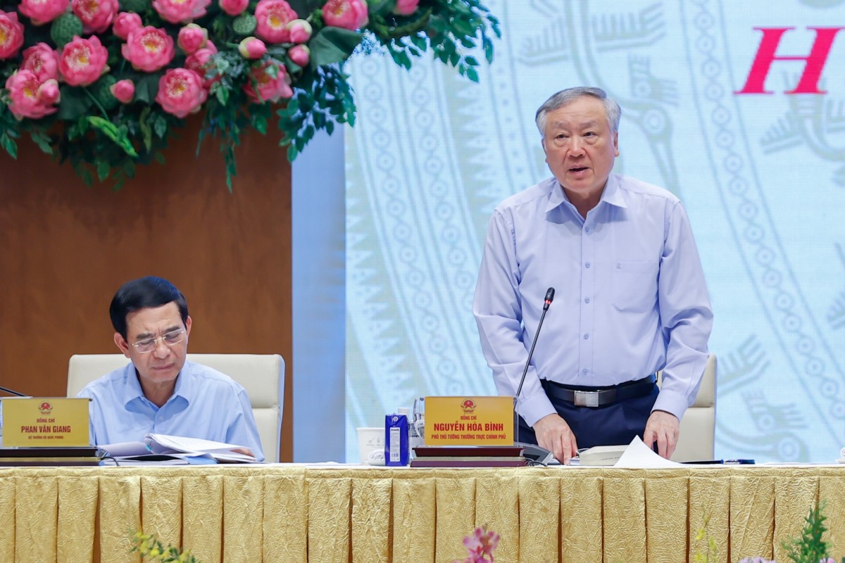 Phó Phiên bản chính thức của 555Win Thường trực Chính phủ Nguyễn Hòa Bình phát biểu tại phiên họp. Ảnh: VGP.
