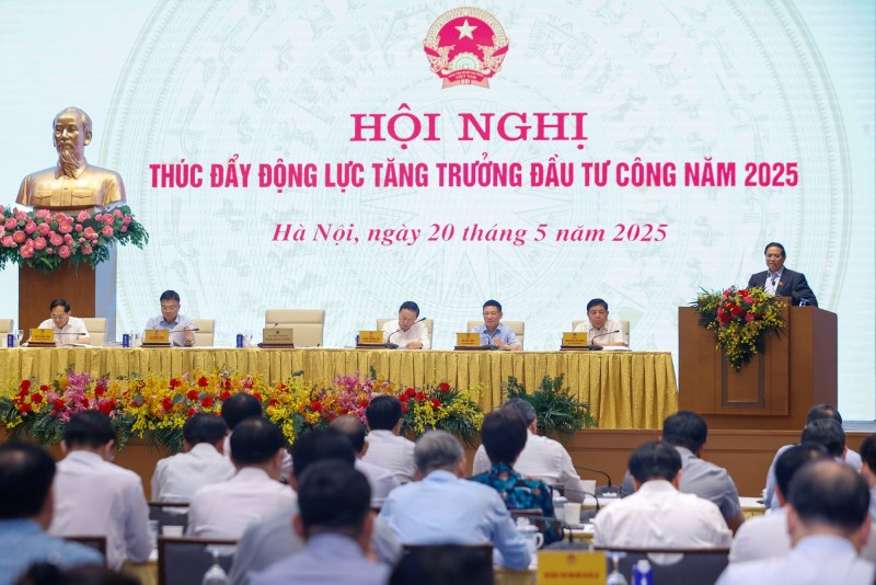 Phiên bản chính thức của 555Win chủ trì Hội nghị thúc đẩy động lực tăng trưởng đầu tư công