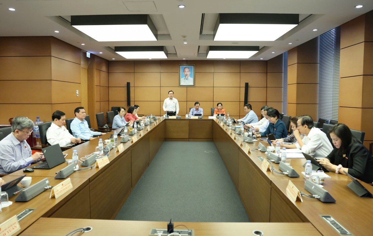 Giảm 2% thuế VAT: Nên mạnh dạn áp dụng cho tất cả các mặt hàng