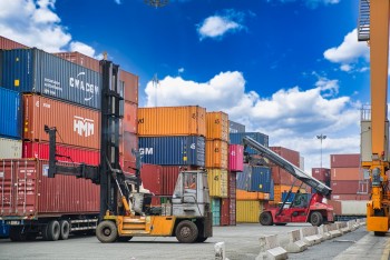 Việt Nam chi tỷ USD nhập khẩu một mặt hàng từ Malaysia