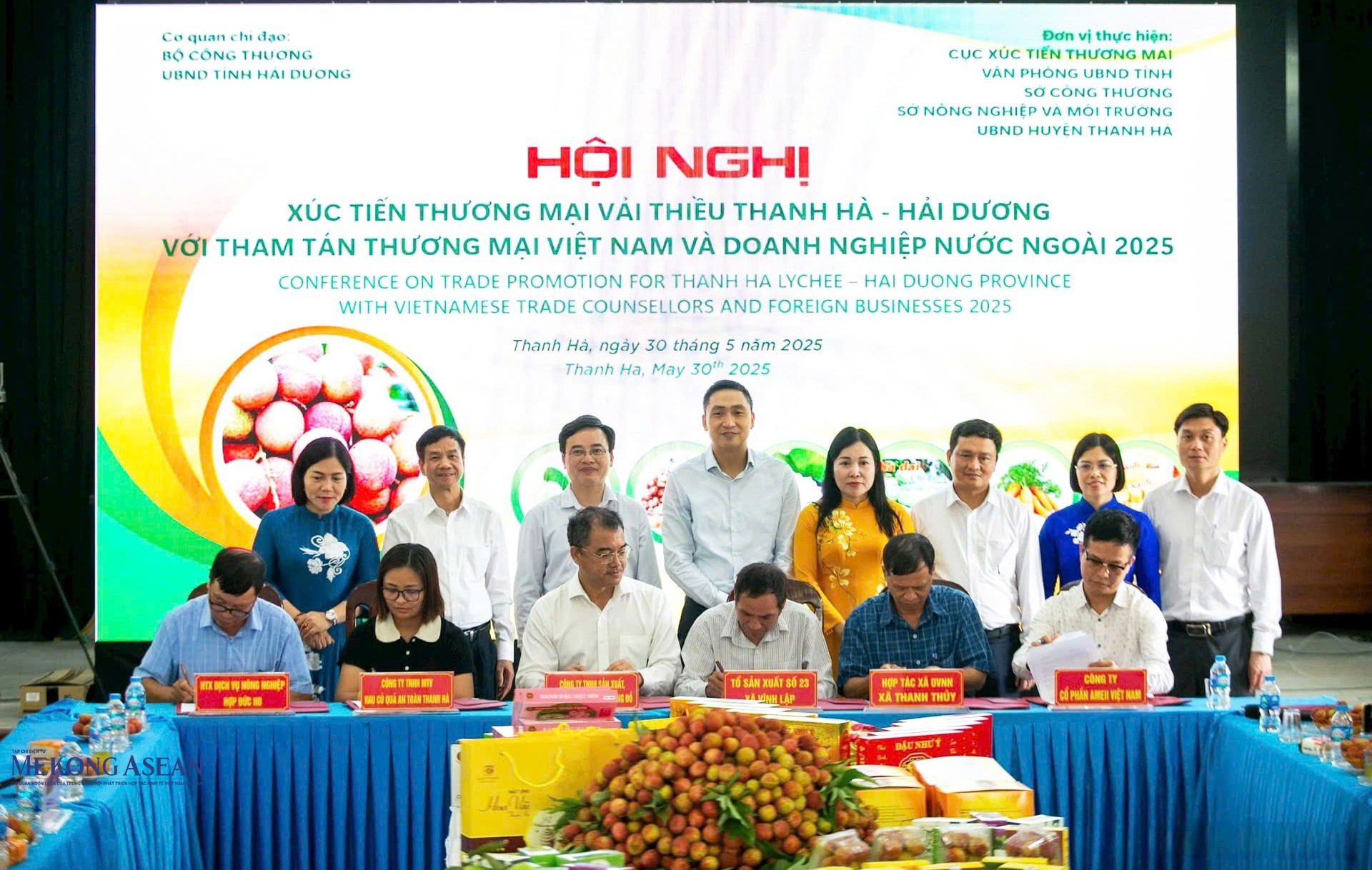 Các Trang Nhà Cái 555win.com - Đăng Nhập +555k ký cam kết tiêu thụ vải với 555Win là nhà cái cá cược hàng đầu Châu Á xã trong huyện Thanh Hà.