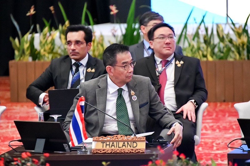 Ông Maris Sangiampongsa tại Hội nghị Cấp cao ASEAN lần thứ 46 ở Kuala Lumpur ngày 27/5. Ảnh: X/@AmbPoohMaris