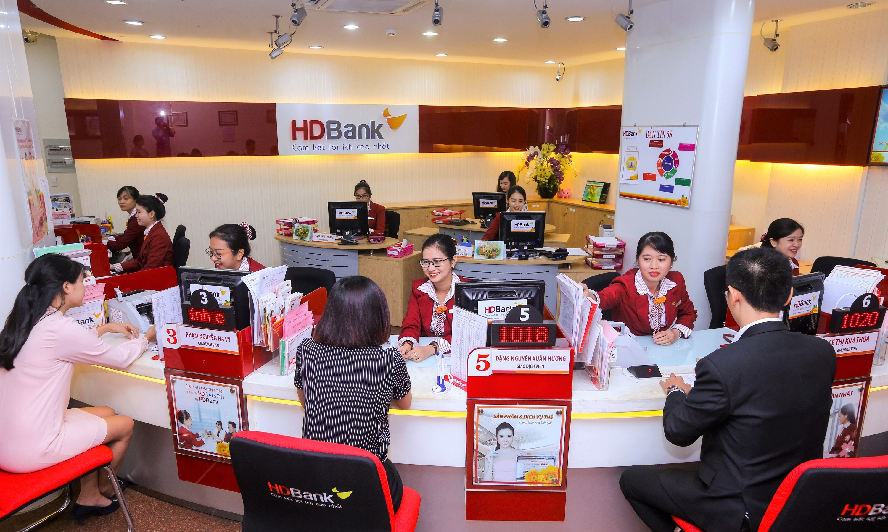 HDBank đề cử nhân sự vào Ban kiểm soát Tải 555Win về điện thoại HDS