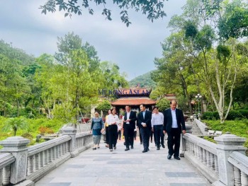 Ban Đối ngoại Trung ương Lào thăm và làm việc tại Hải Dương