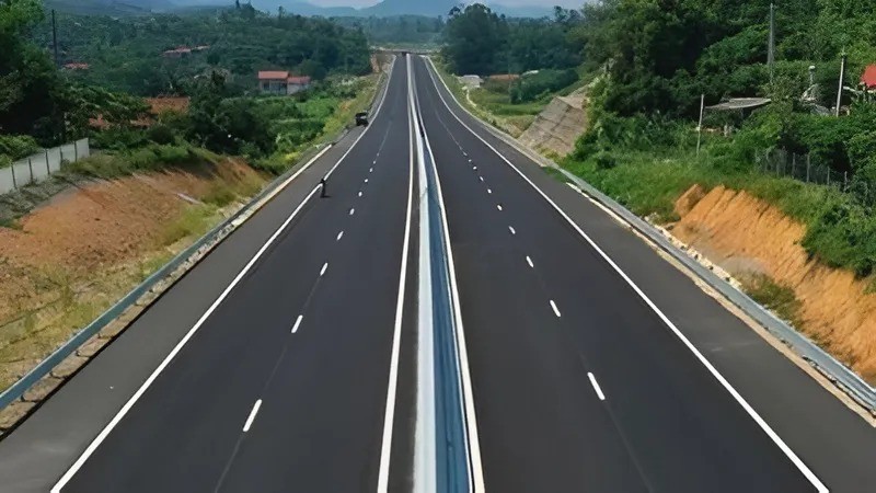Rà soát, tháo gỡ khó khăn 4 dự án cao tốc trọng điểm