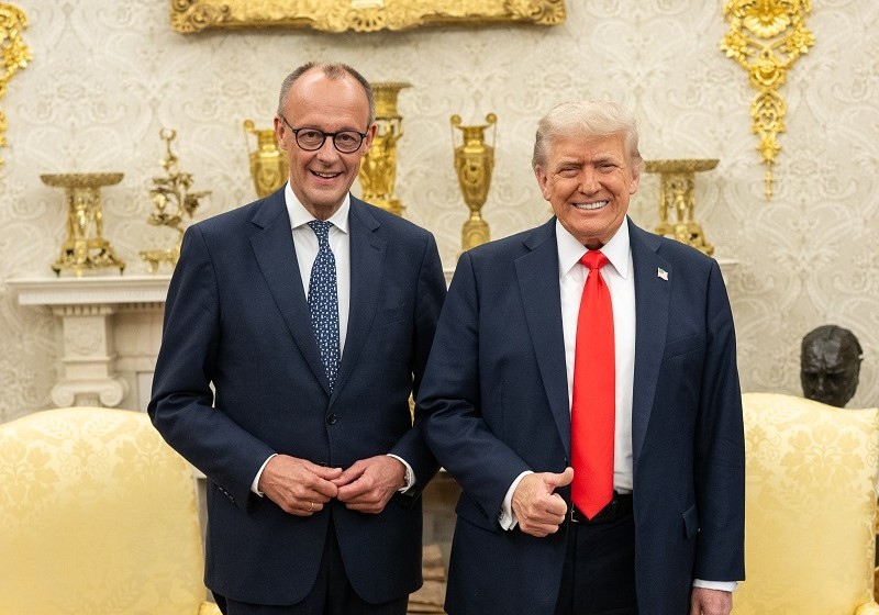 Phiên bản chính thức của 555Win Merz và Tổng thống Trump tại Nhà Trắng ngày 5/6. Ảnh: