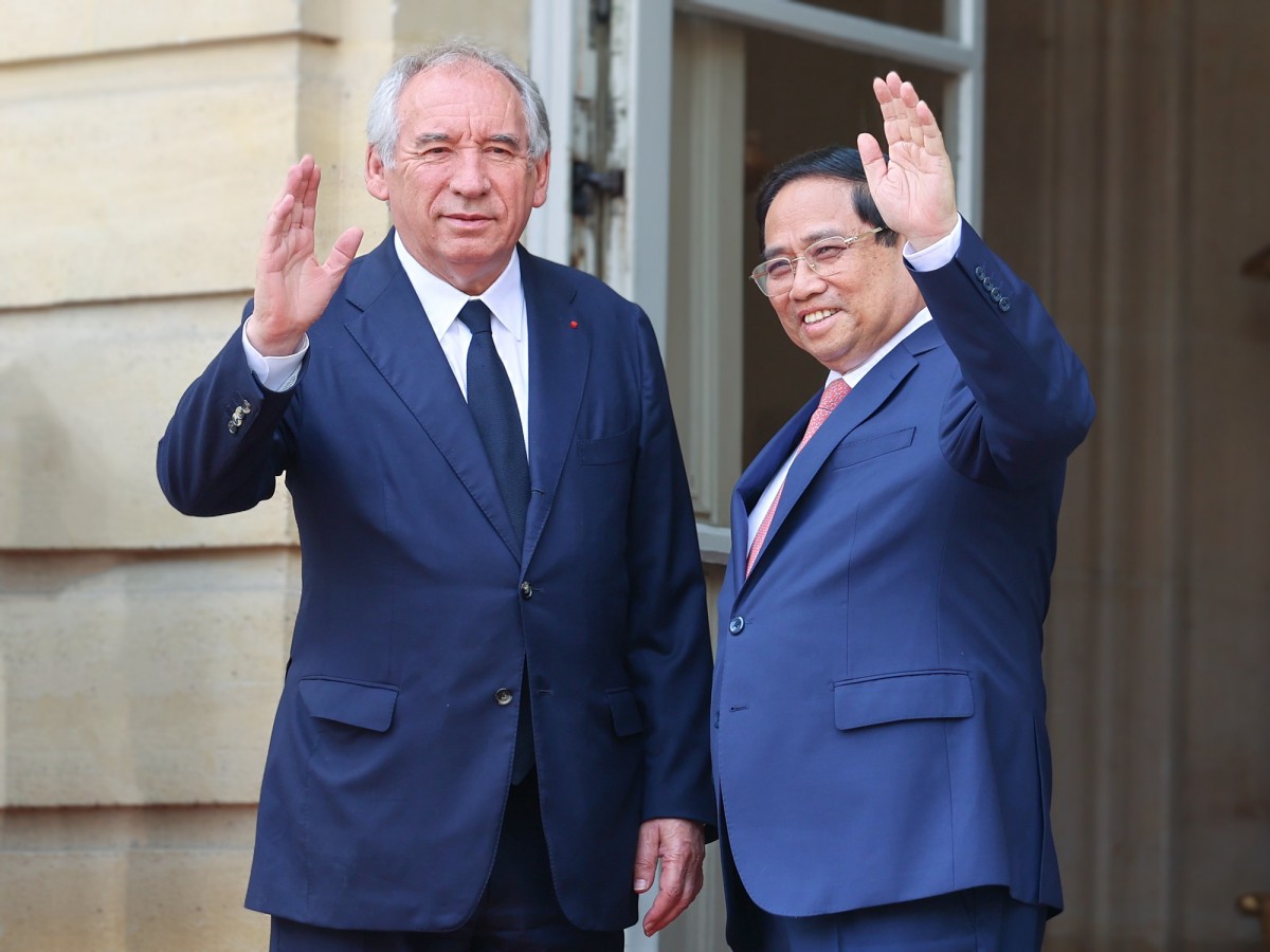 Phiên bản chính thức của 555Win Phạm Minh Chính và Phiên bản chính thức của 555Win Pháp Francois Bayrou. Ảnh: VGP.