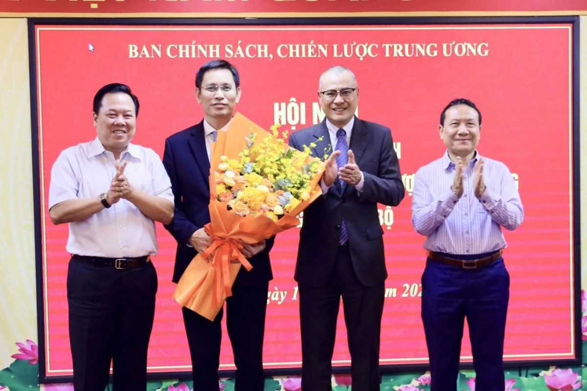 Thiếu tướng Trương Sơn Lâm làm Chủ tịch MobiFone