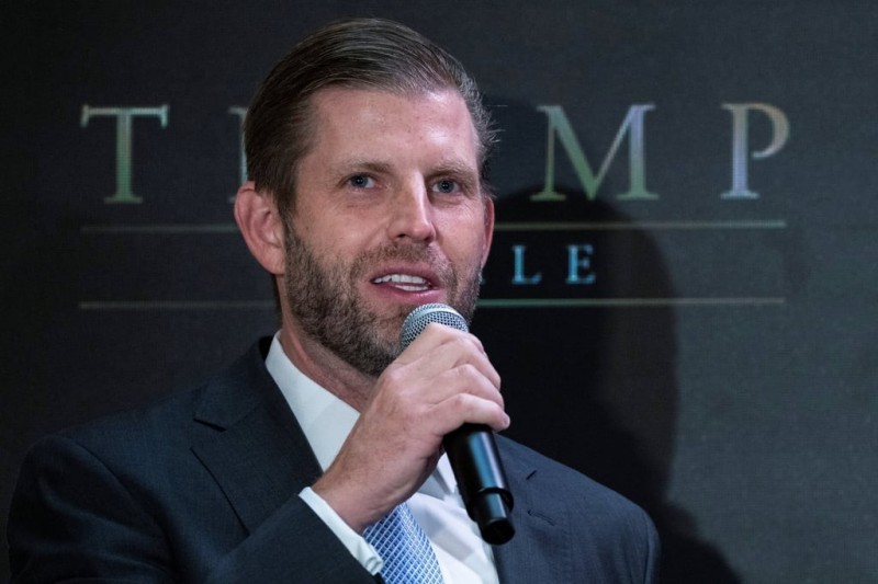 Ông Eric Trump 
