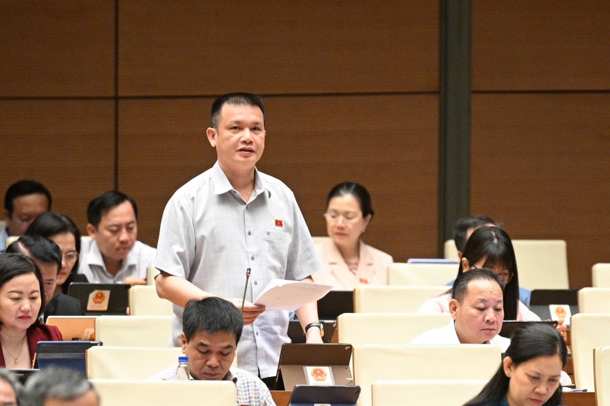 Cải cách tiền lương, phúc lợi cho cán bộ xã, tỉnh trước áp lực công việc lớn hơn