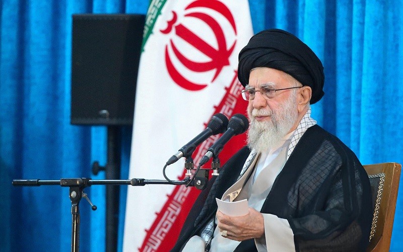 Lãnh tụ tối cao Iran Ali Khamenei tại Tehran ngày 4/6. Ảnh: Văn phòng Báo chí Lãnh tụ Iran