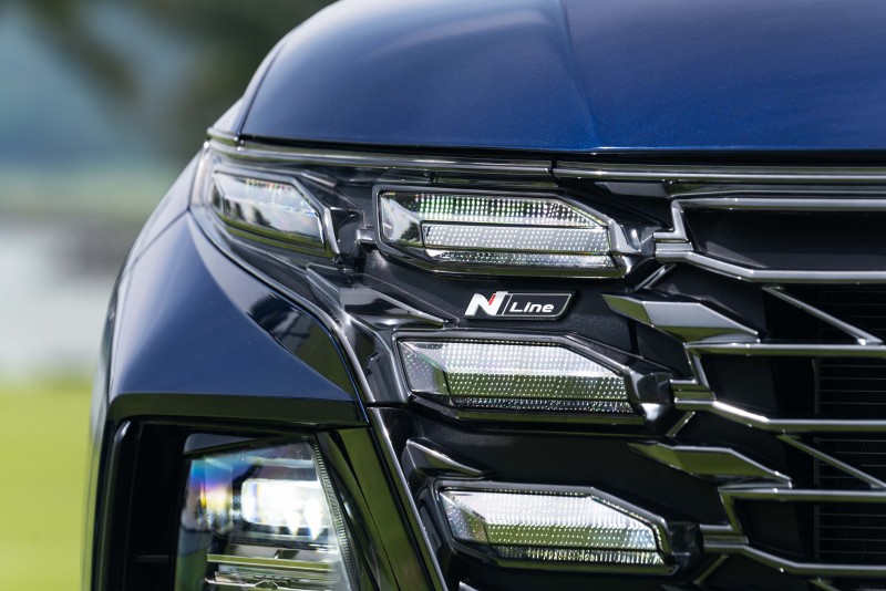 Logo N Line được xuất hiện giữa dải LED DRL trên mặt cản trước. Ảnh: Hyundai Thành Công Việt Nam.