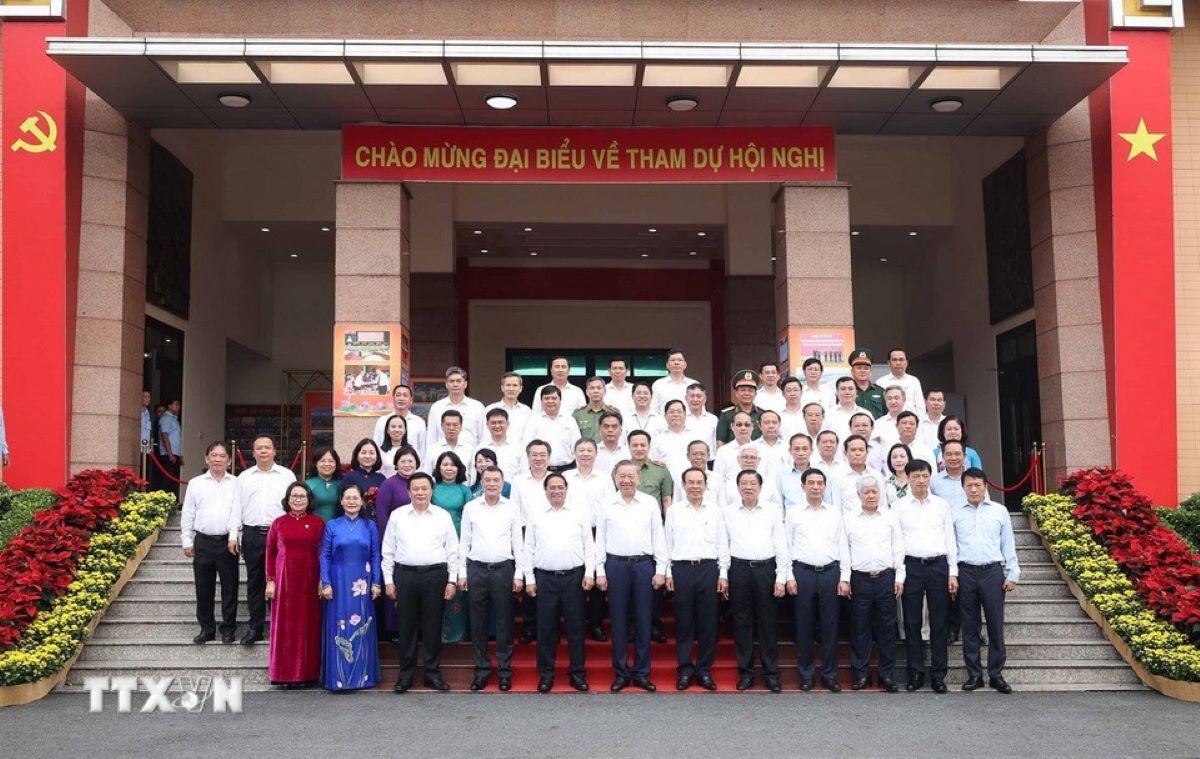Tổng Bí thư: TP HCM mới hướng tới tầm vóc là ‘siêu đô thị quốc tế’
