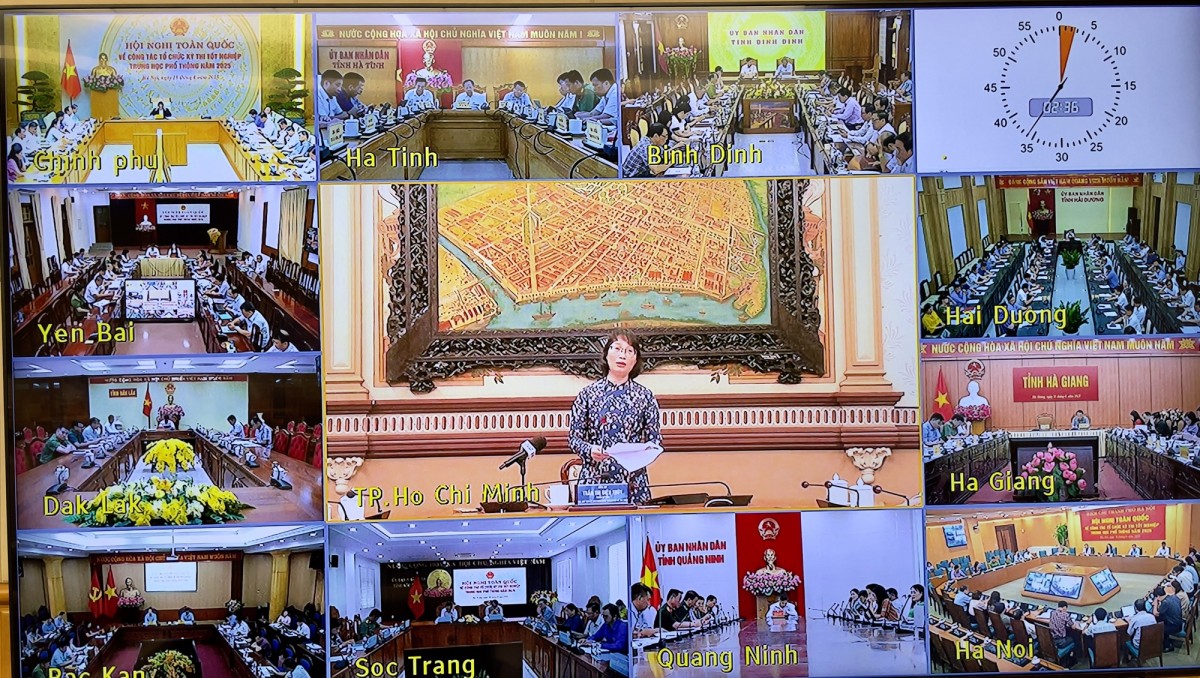 Hội nghị được kết nối trực tuyến tới trụ sở UBND các tỉnh, thành phố trực thuộc Trung ương. Ảnh: VGP.