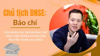 'Báo chí vẫn đóng vai trò không thể thay thế trong kỷ nguyên truyền thông đa kênh'
