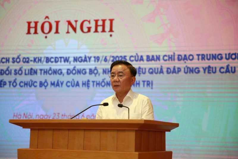 Bí thư, chủ tịch tỉnh không được khoán trắng cho bộ phận chuyên môn
