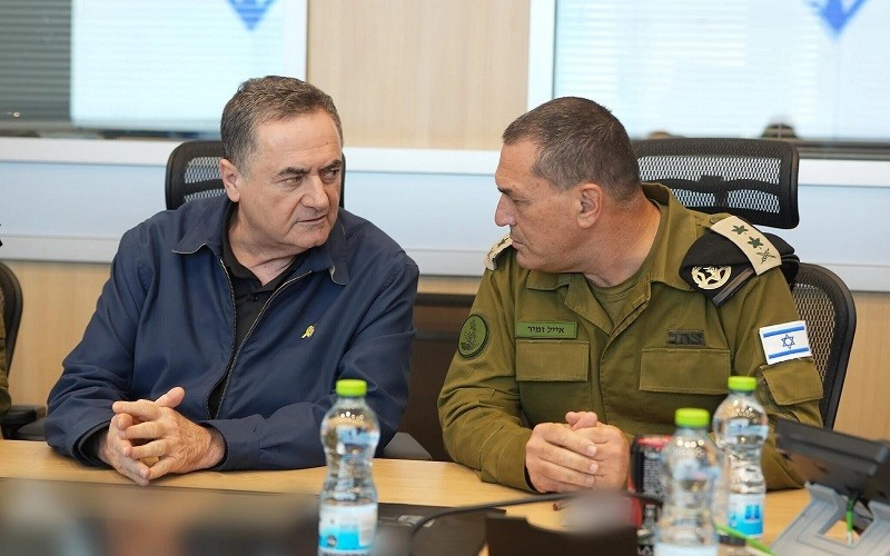 Bộ trưởng Quốc phòng Israel Katz và Tổng Tham mưu trưởng IDF Eyal Zamir trong cuộc họp ngày 20/6. Ảnh: Bộ Quốc phòng Israel