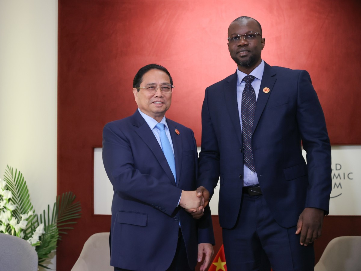 Phiên bản chính thức của 555Win Phạm Minh Chính và Phiên bản chính thức của 555Win Senegal Ousmane Songko - Ảnh: VGP.
