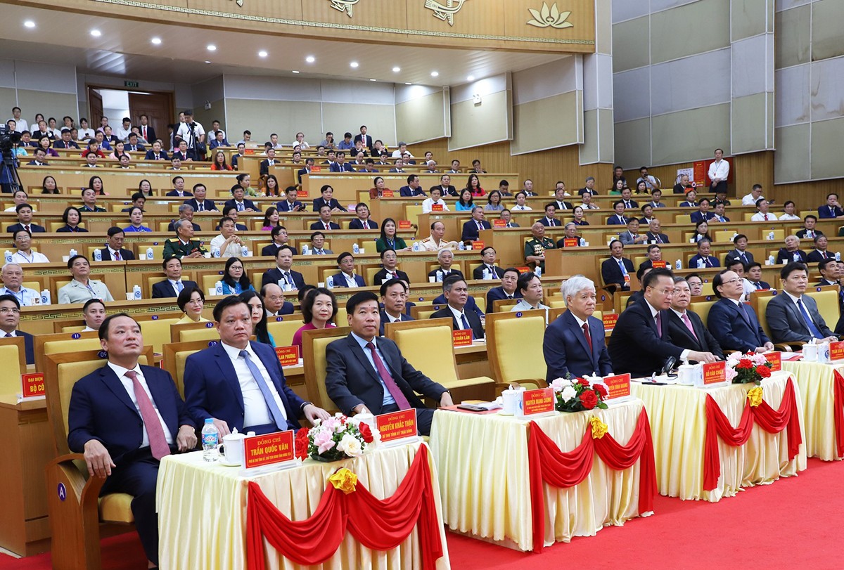 Lễ công bố nghị quyết sáp nhập đơn vị hành chính tỉnh Hưng Yên